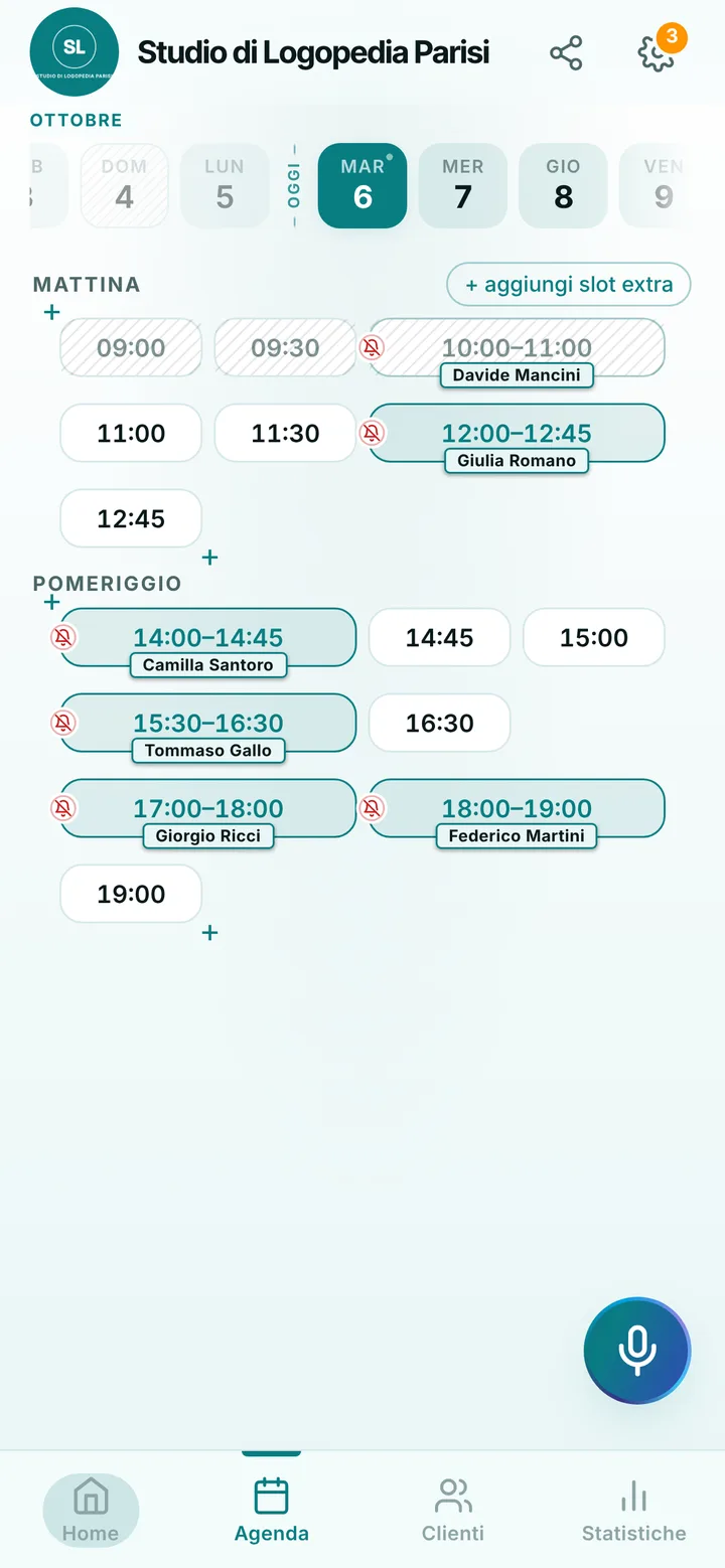 The day’s calendar at Studio di Logopedia Parisi, with booked and free slots